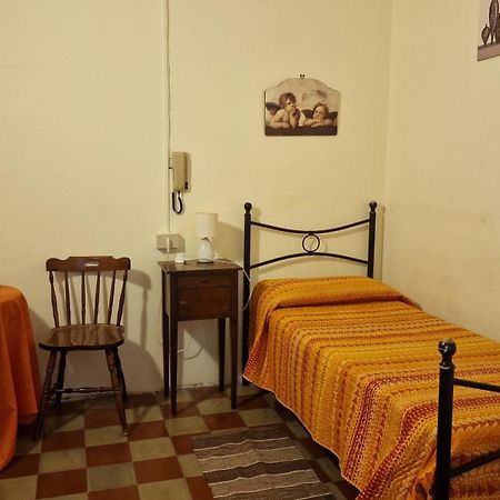B&B Il Vecchio Messina Trapani Buitenkant foto